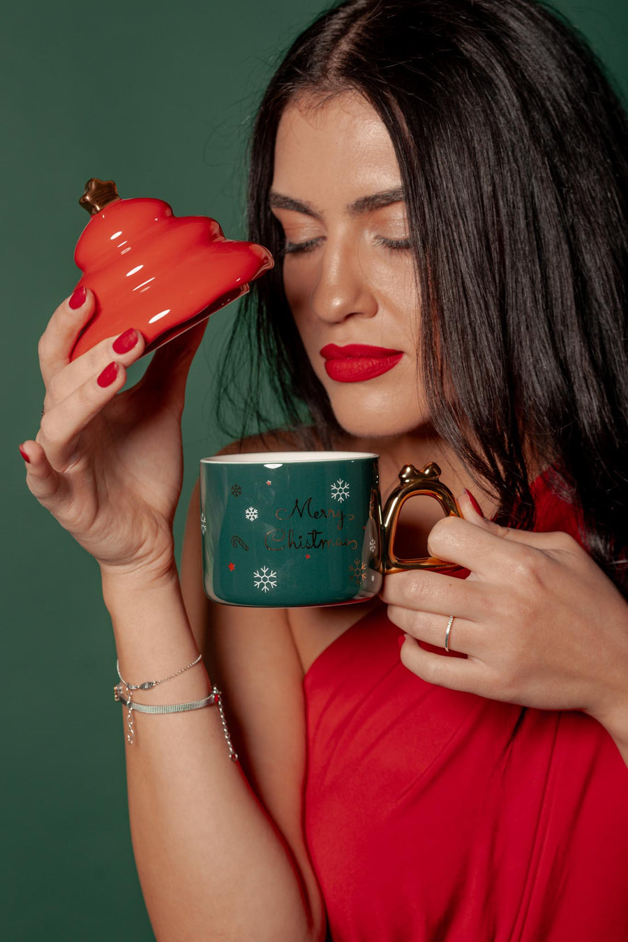 Green Christmas Mug with Red Lid